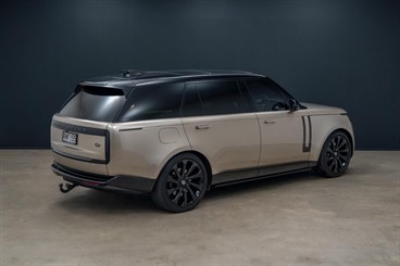 2022 Land Rover Range Rover - Thumbnail