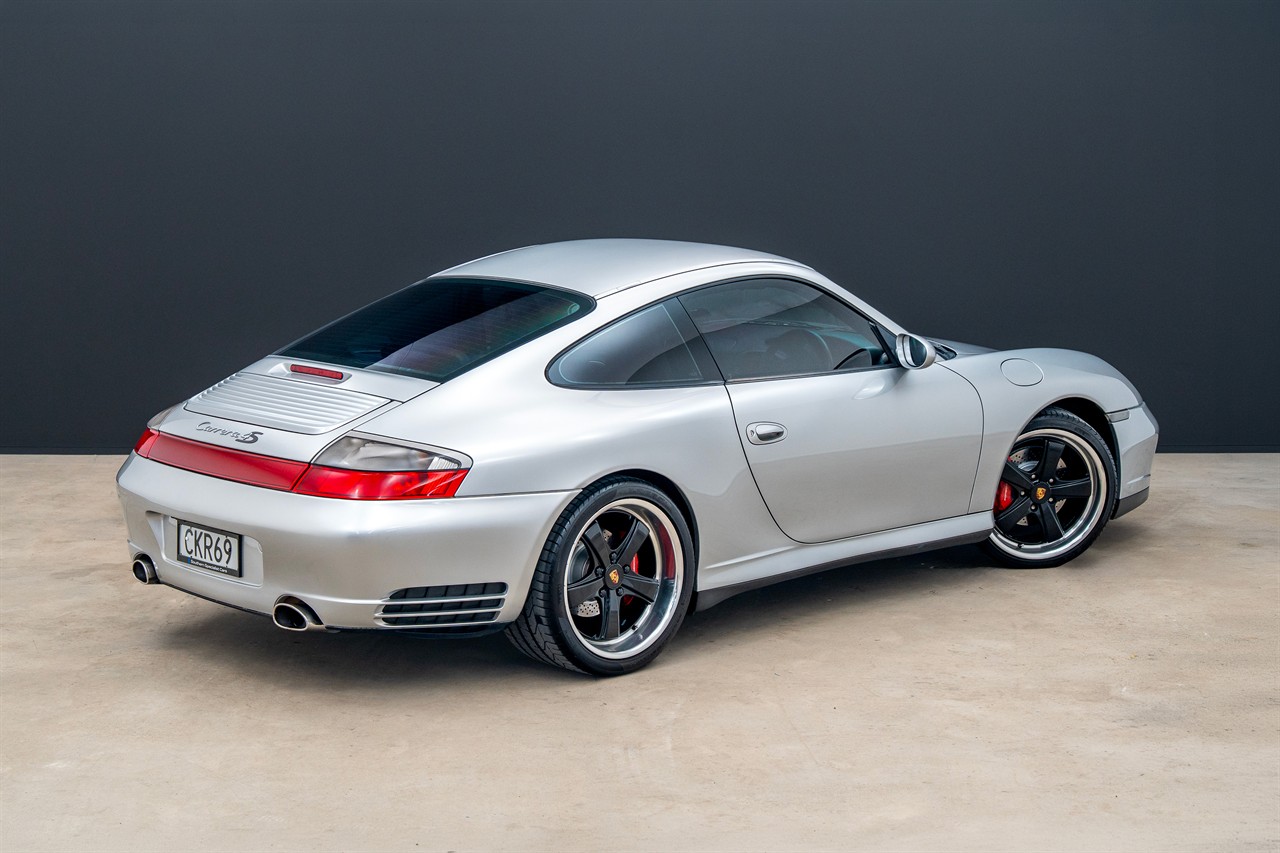 2002 Porsche 911