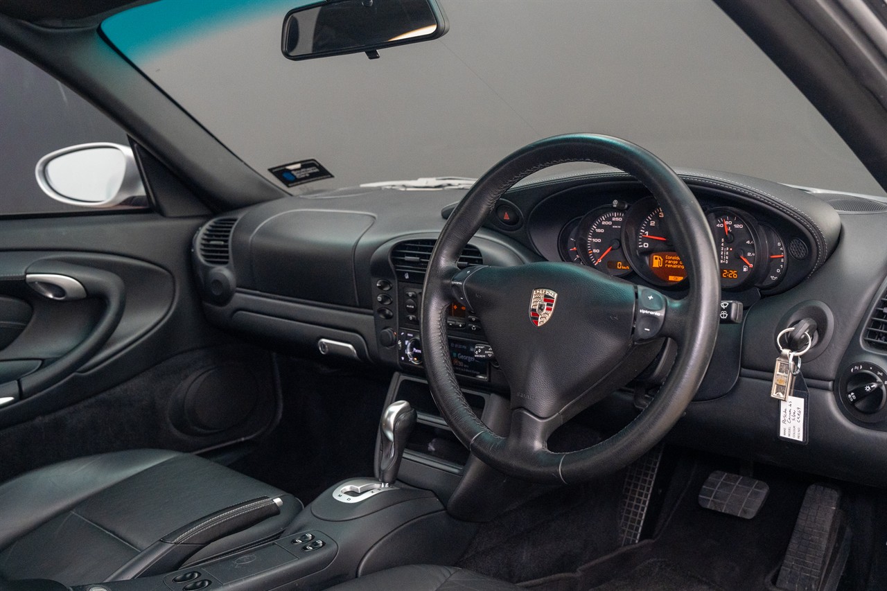2002 Porsche 911