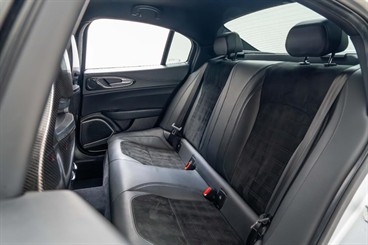 2018 Alfa Romeo Giulia - Thumbnail