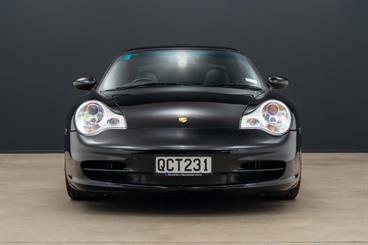 2003 Porsche 911 - Thumbnail