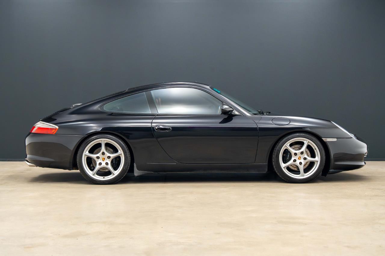 2003 Porsche 911