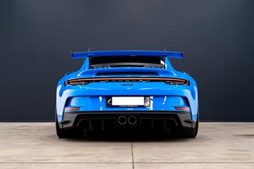 2022 Porsche 911 - Thumbnail