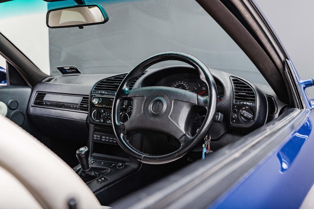 1993 BMW M3