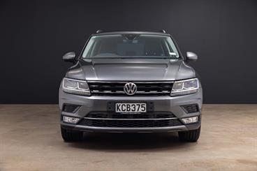2016 Volkswagen Tiguan - Thumbnail