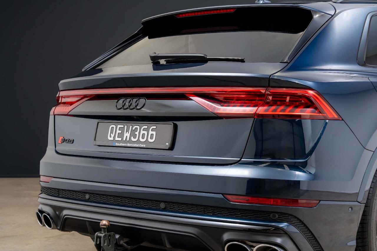 2023 Audi SQ8
