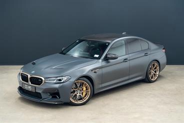 2022 BMW M5