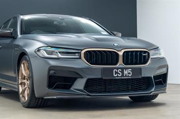 2022 BMW 5 Series - Thumbnail