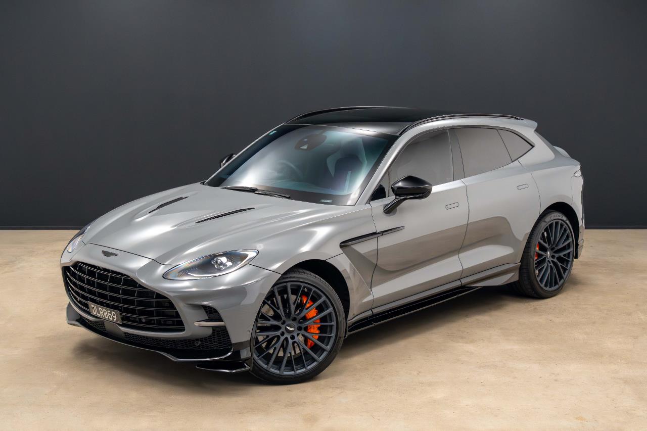 2023 Aston Martin DBX