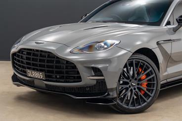 2023 Aston Martin DBX - Thumbnail