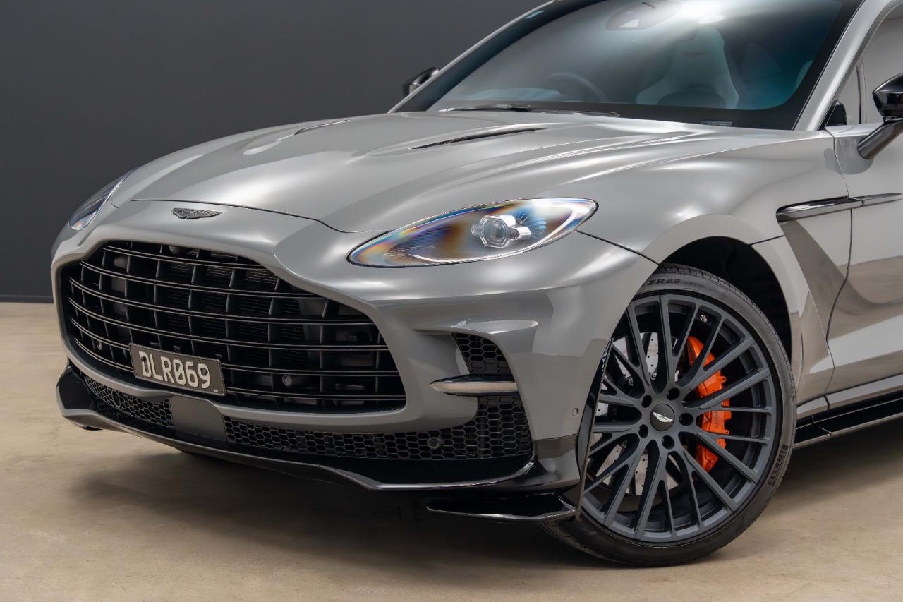 2023 Aston Martin DBX
