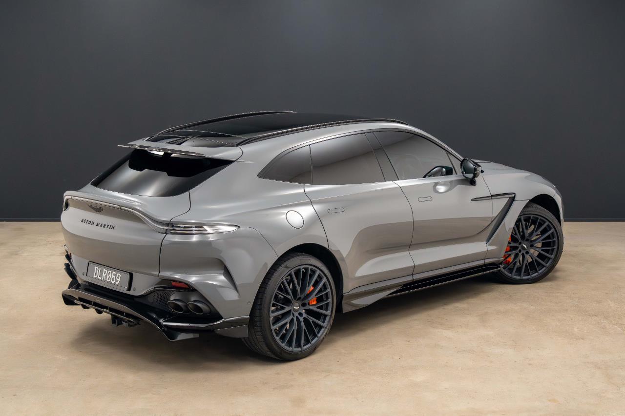 2023 Aston Martin DBX
