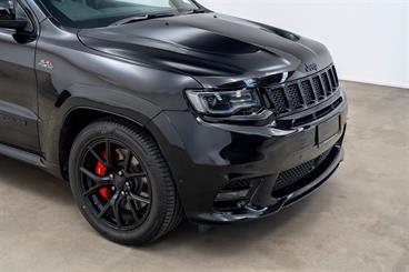 2019 Jeep Grand Cherokee - Thumbnail