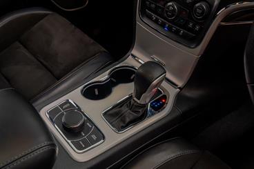 2019 Jeep Grand Cherokee - Thumbnail