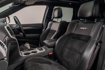 2019 Jeep Grand Cherokee - Thumbnail