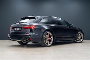 2023 Audi RS6 - Thumbnail