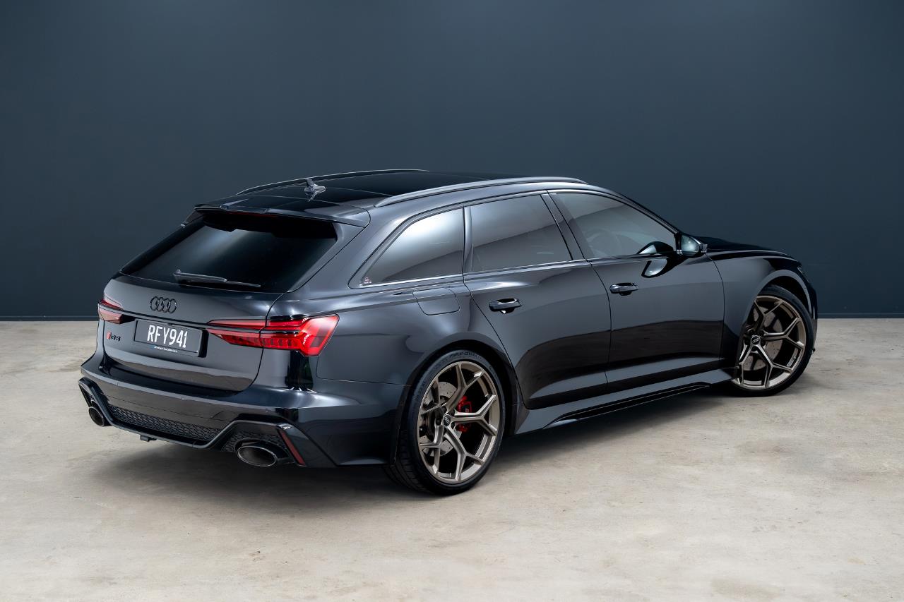2023 Audi RS6