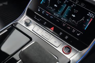 2023 Audi RS6 - Thumbnail