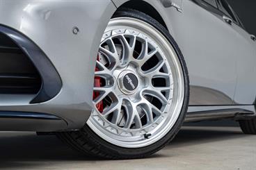 2016 Mercedes-Benz A 45 - Thumbnail