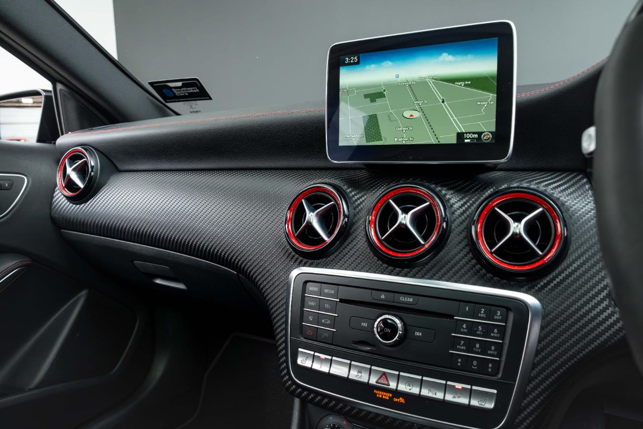 2016 Mercedes-Benz A 45