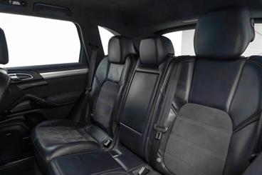 2012 Porsche Cayenne - Thumbnail