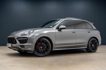 2012 Porsche Cayenne - Thumbnail