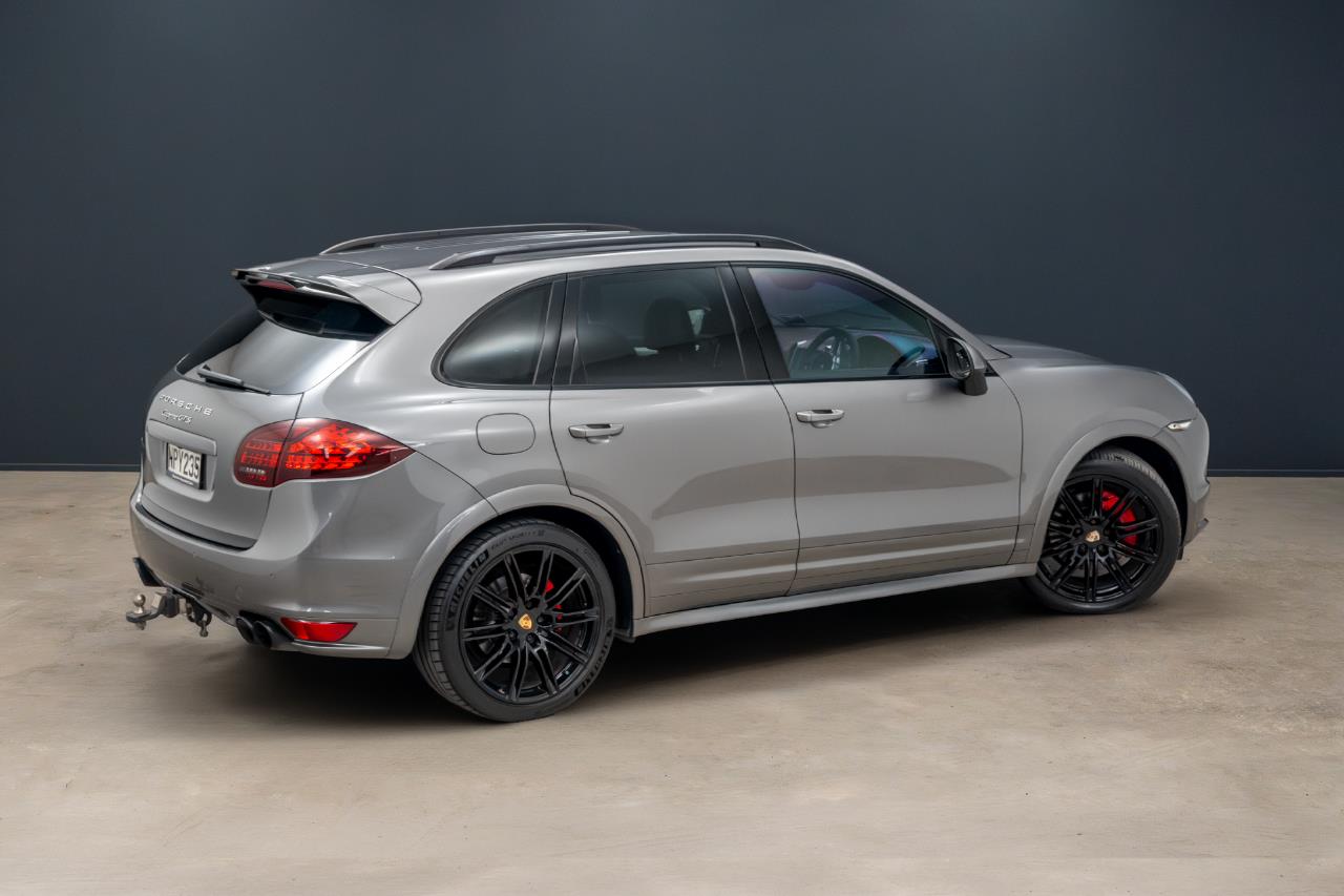 2012 Porsche Cayenne