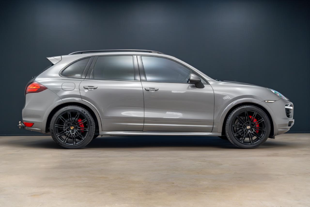 2012 Porsche Cayenne