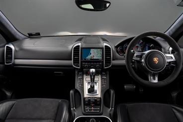 2012 Porsche Cayenne - Thumbnail