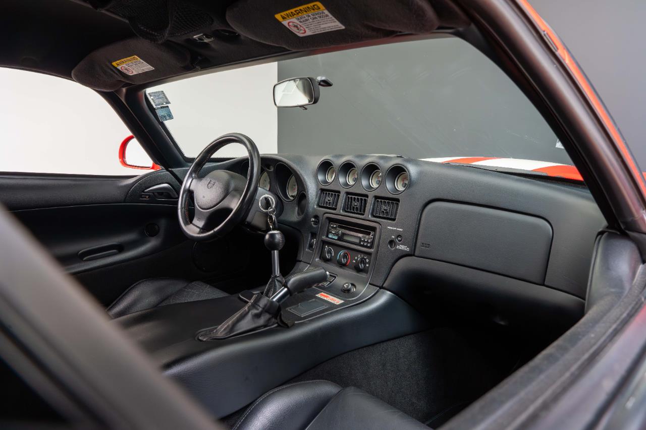 2002 Dodge Viper