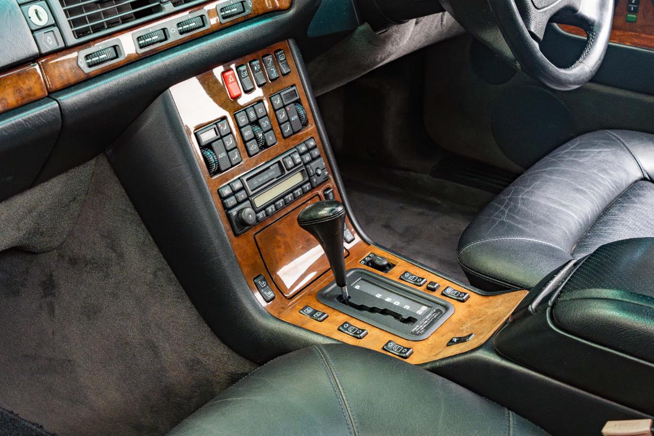 1994 Mercedes-Benz S 500