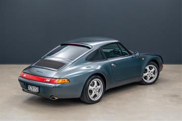 1994 Porsche 911 - Thumbnail