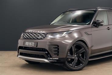 2025 Land Rover Discovery - Thumbnail