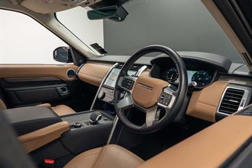 2025 Land Rover Discovery - Thumbnail