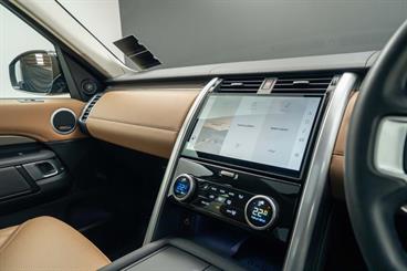 2025 Land Rover Discovery - Thumbnail