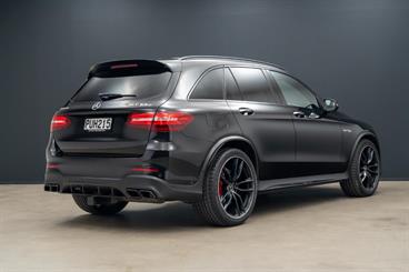 2019 Mercedes-Benz GLC 63 S - Thumbnail