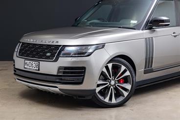 2020 Land Rover Range Rover - Thumbnail