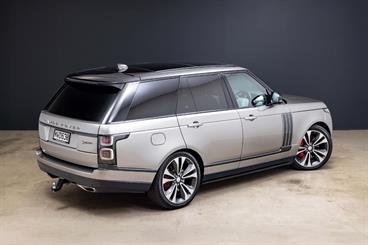 2020 Land Rover Range Rover - Thumbnail