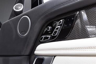 2020 Land Rover Range Rover - Thumbnail