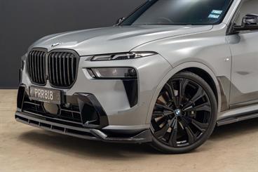 2023 BMW X7 - Thumbnail