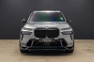 2023 BMW X7 - Thumbnail