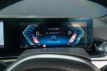 2023 BMW X7 - Thumbnail