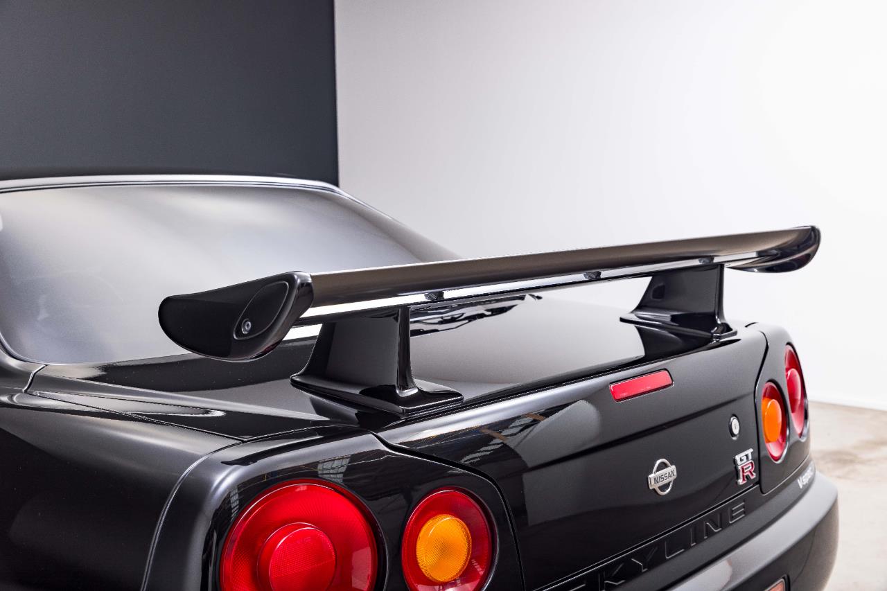 2000 Nissan Skyline