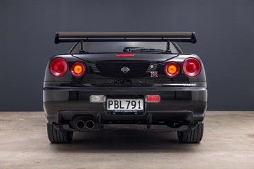 2000 Nissan Skyline - Thumbnail