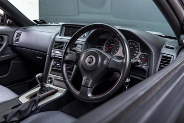 2000 Nissan Skyline - Thumbnail