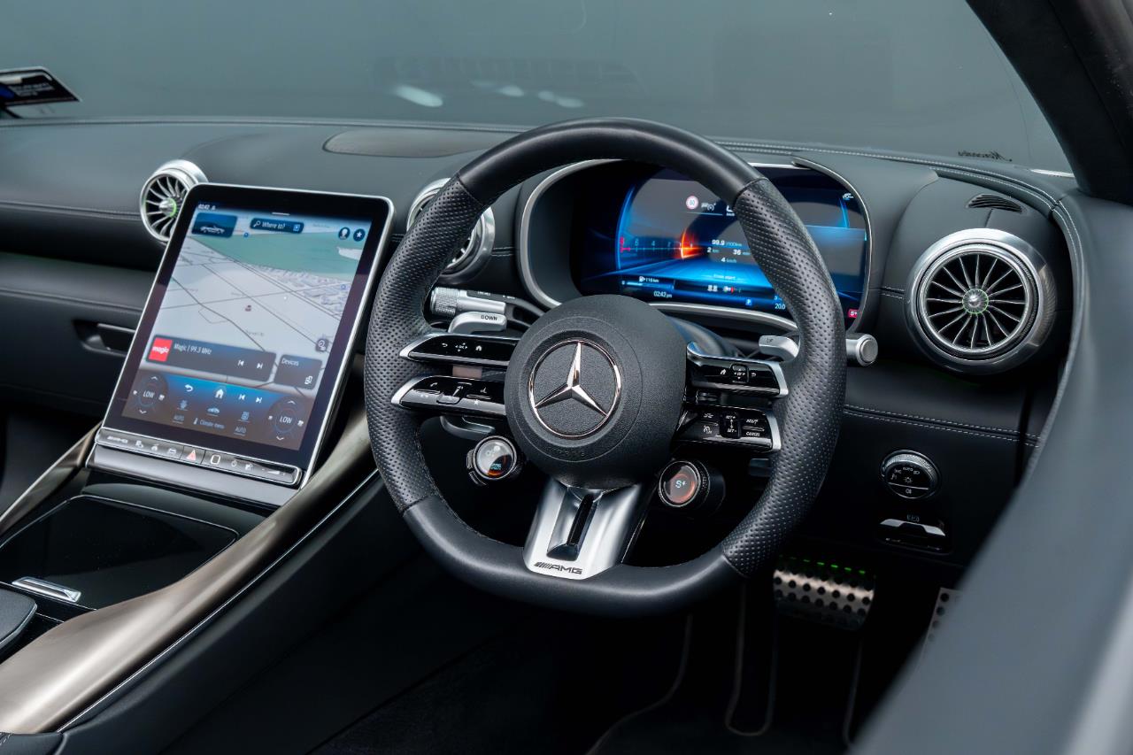 2023 Mercedes-Benz SL 63