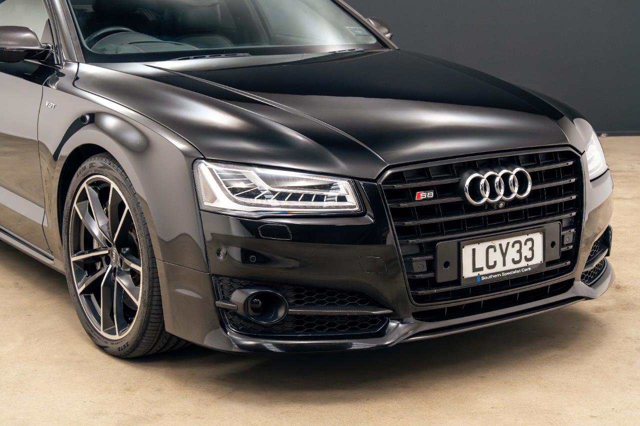 2018 Audi S8