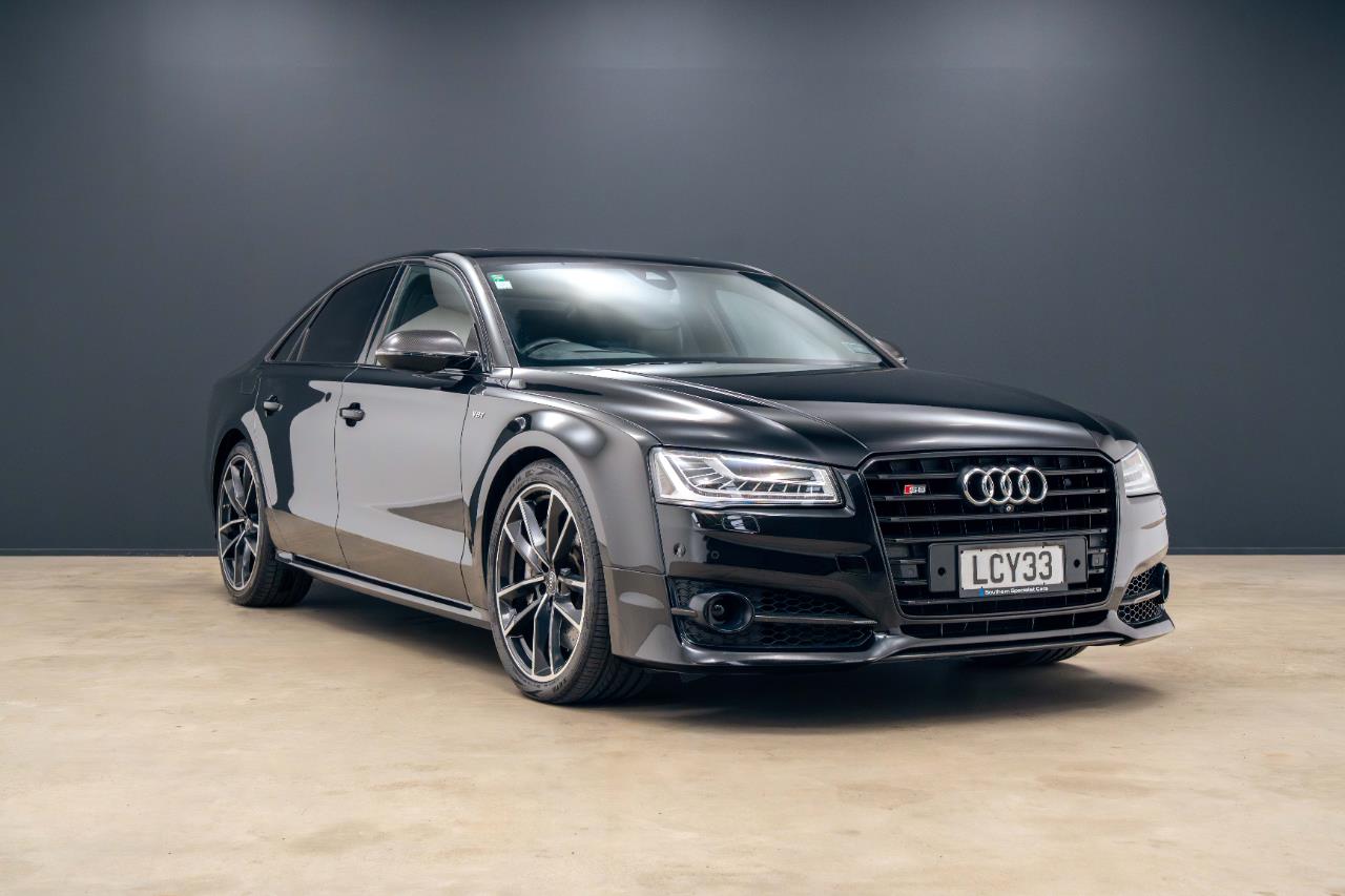 2018 Audi S8