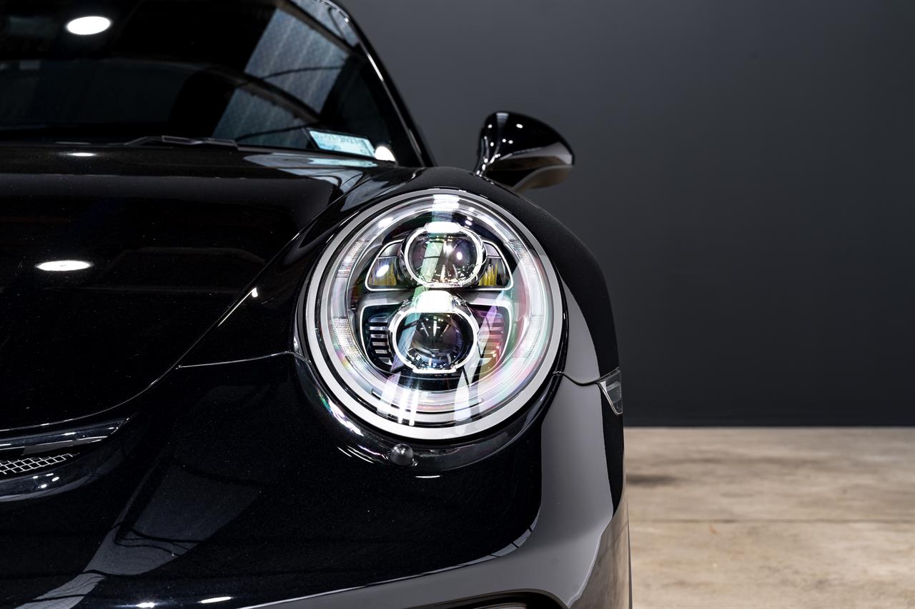 2018 Porsche 911