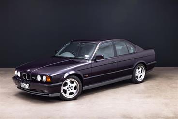 1992 BMW M5 - Thumbnail